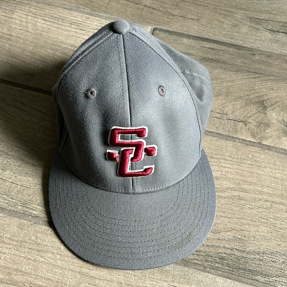 210 fitted SC gray hat